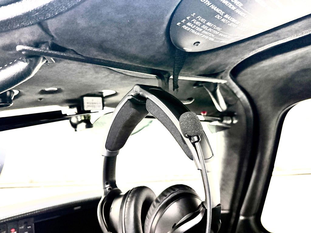 Cirrus | Starlink Mounts | Cirrus 3D Prints | Cirrus SR22 G3-G6 Headset Holder